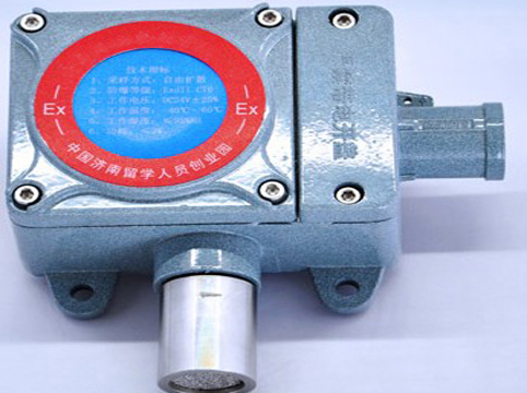 RBT-6000型小总线式气体探测器(图1) RBT-6000型小总线式气体探测器(图1)